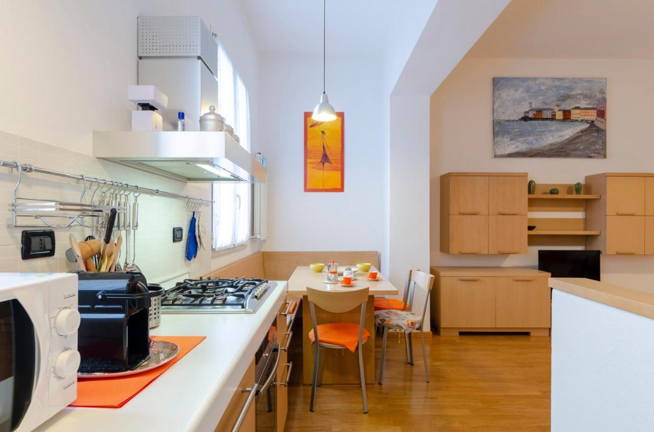 Joivy Apt For 4, Metres From Beach, In Sestri Levante Exterior photo