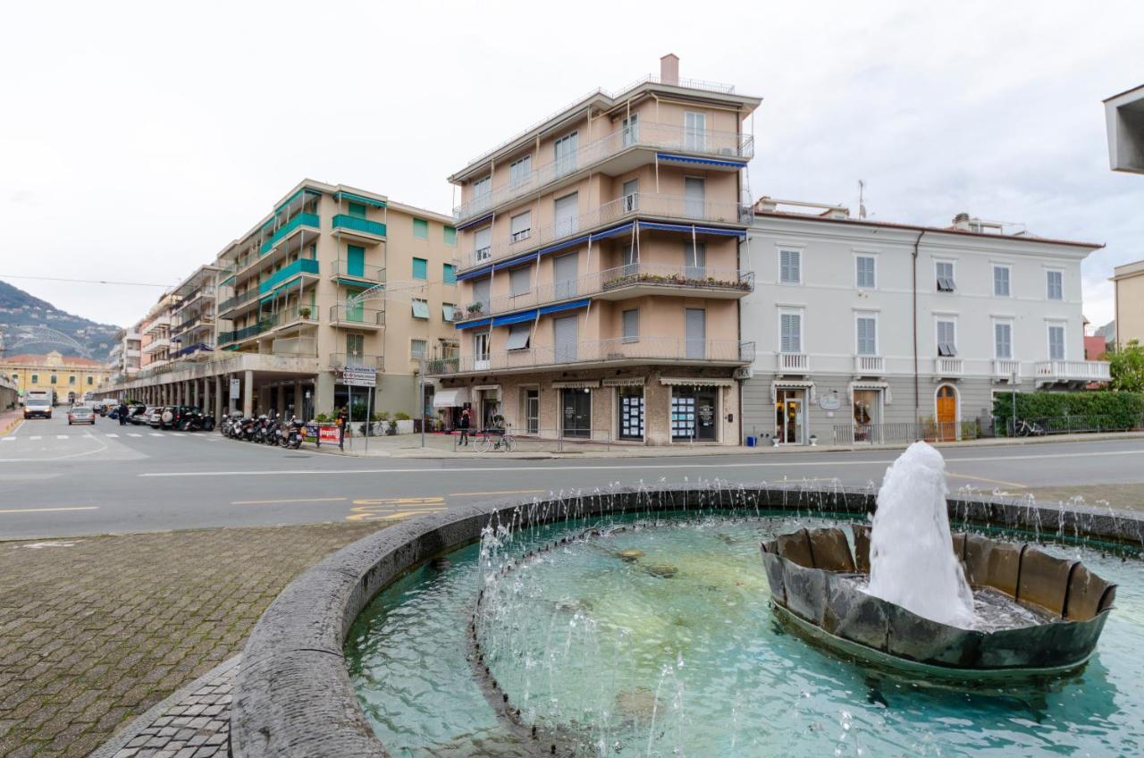Joivy Apt For 4, Metres From Beach, In Sestri Levante Exterior photo